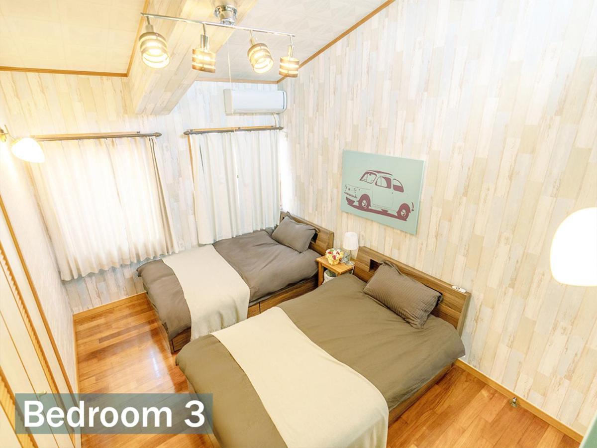 Terrace House Tsubokawa Villa Naha Exterior foto